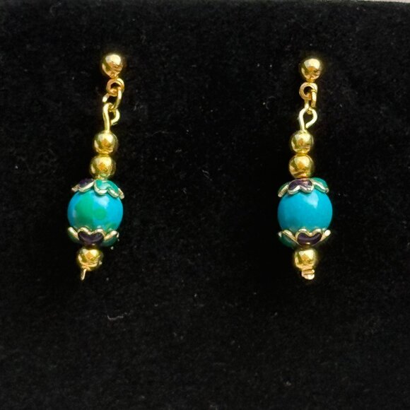 3/$17 Cloisonne Capped Pierced Earrings Green - Picture 2 of 4